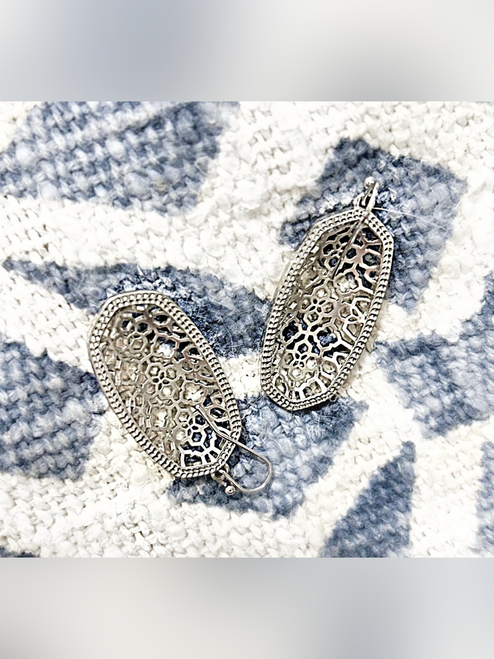 Kendra Scott Elle Filigree Drop Earrings - Picture 4 of 7